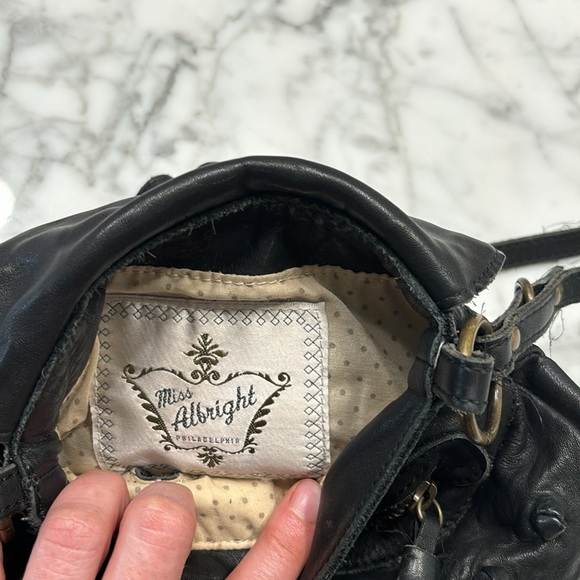 Vintage Miss Albright Navy Detailed Leather Crossbody Purse - Picture 4 of 5